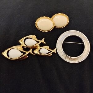 Trifari signed jewelry lot
